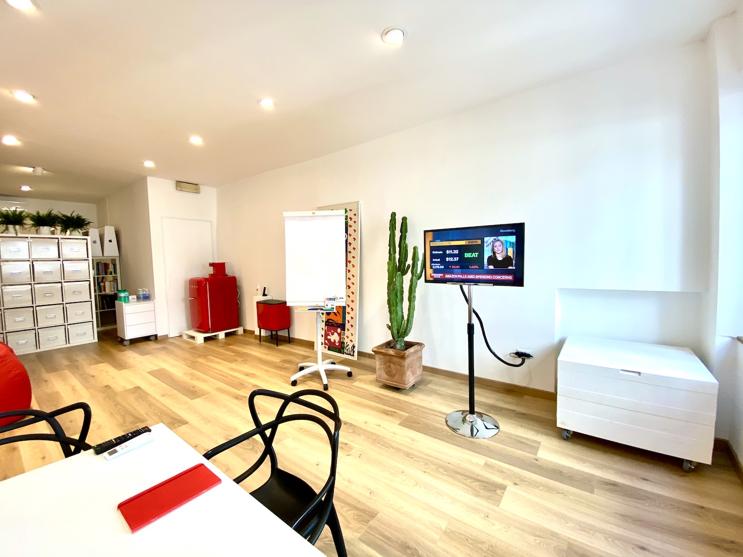 temporary office